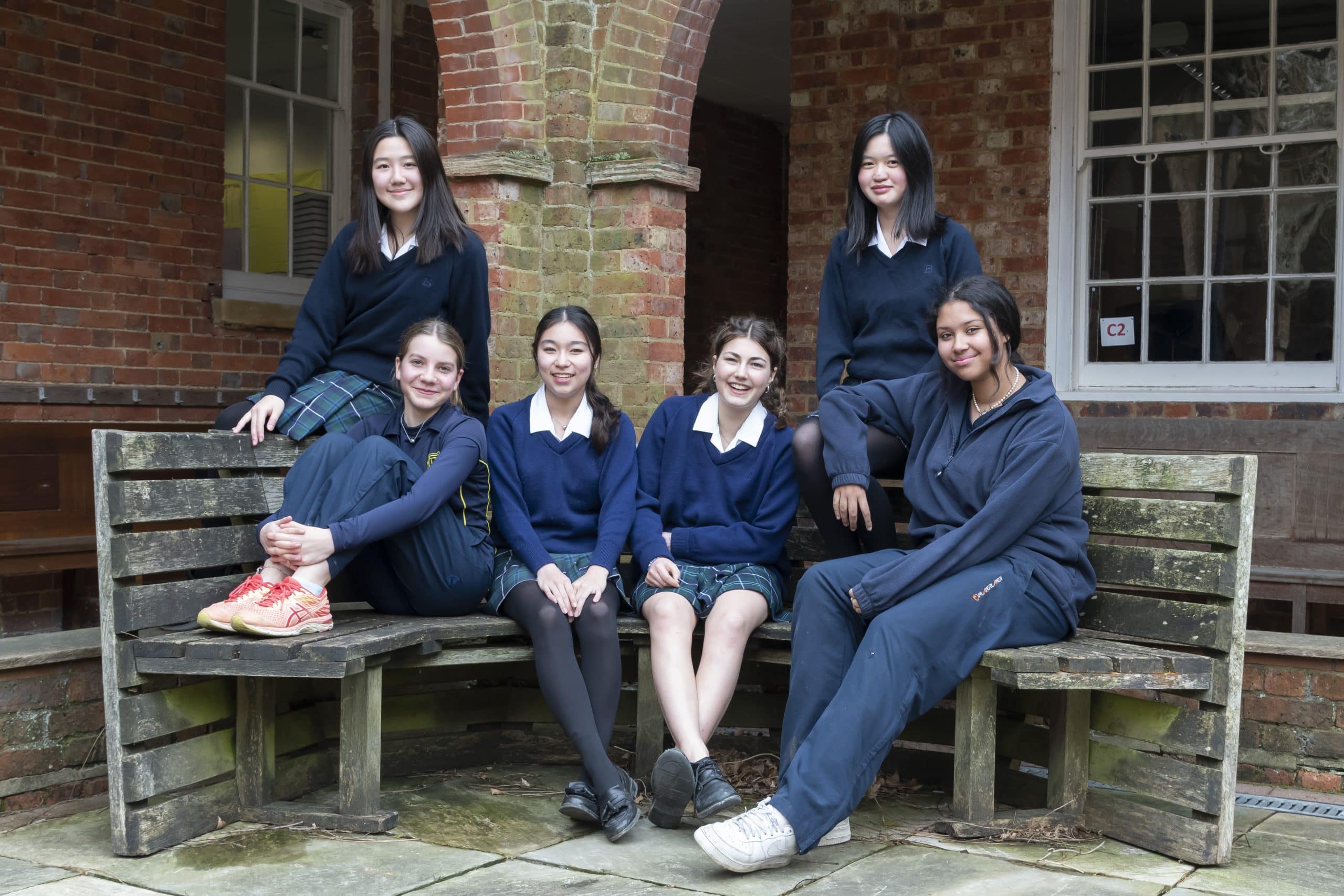 estudiantes internados británicos